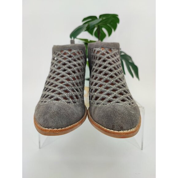 Jeffrey Campbell Women's Taggart Gray Suede Cut Out Booties Size 7.5 US - Picture 2 of 10